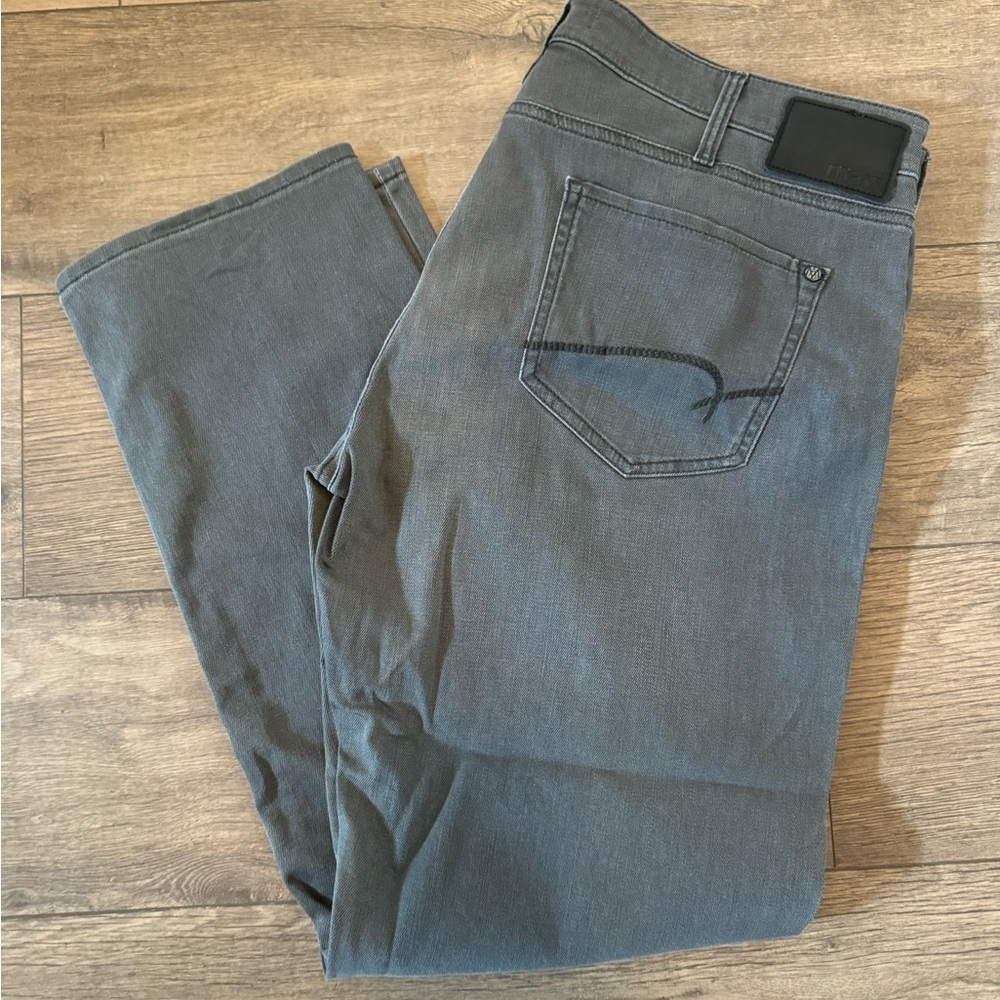 Mavi Mens Size 40x32 Zach Straight Leg Gray Denim Jeans Stretch Made in Egypt